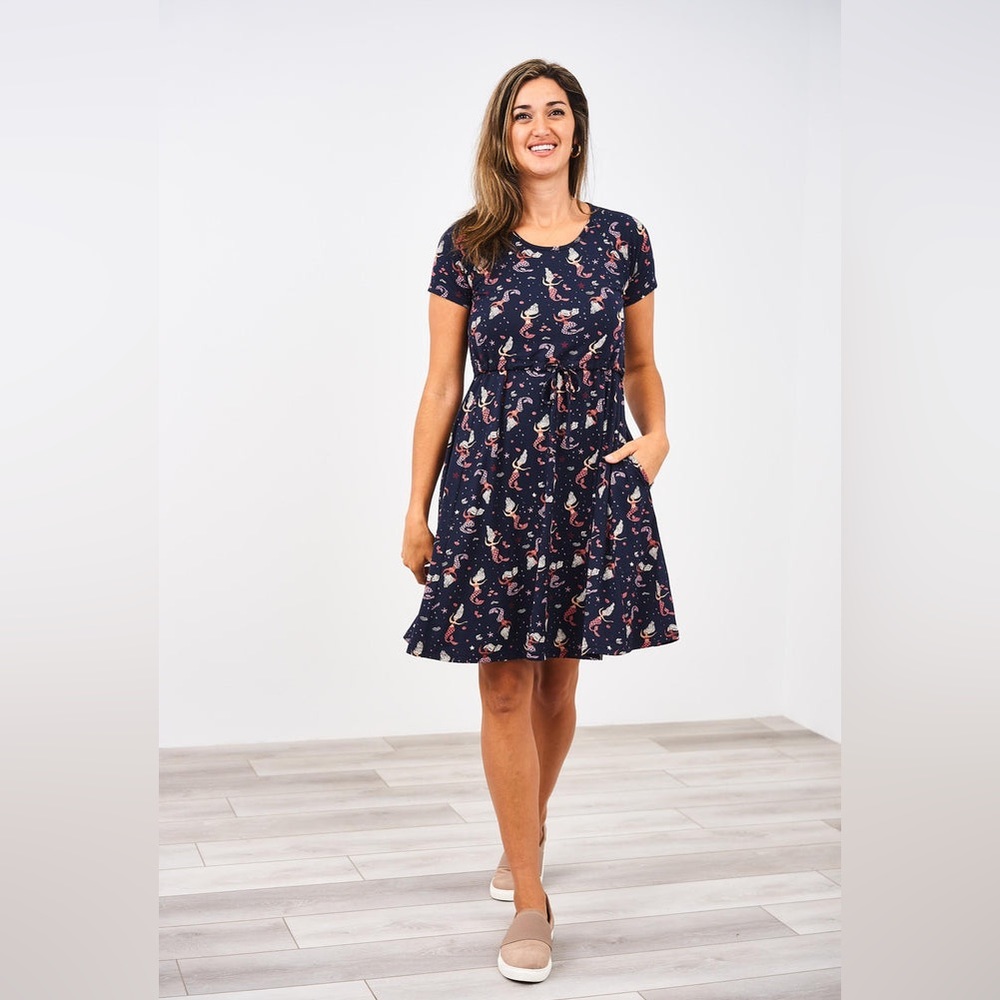 Latched Mama Mermaids Drawstring T-Shirt Nursing Dress